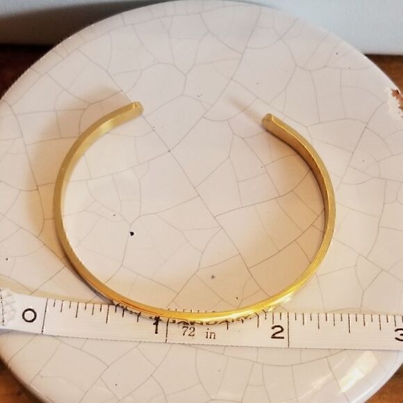 Maternity June Soon To Be Mommy Due In Engraved Bracelet NEW - Picture 6 of 6